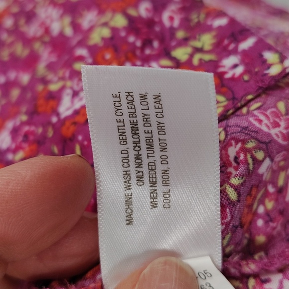 Old Navy Pearl Snap Down Top Size Large Floral Long Sleeve Blouse Pink - Picture 6 of 7